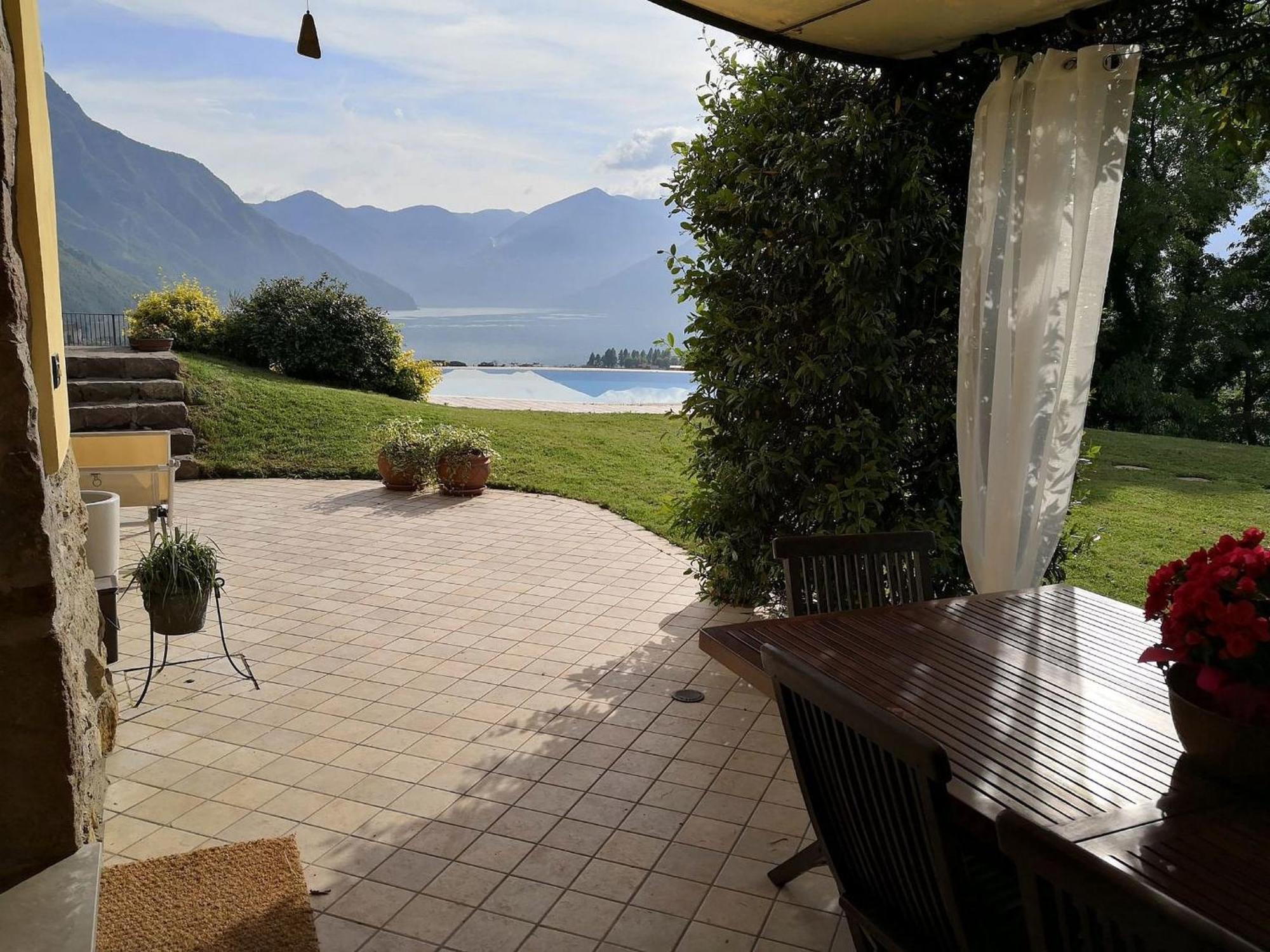Villa In Pisogne With Pool Garden And Lake View Dış mekan fotoğraf