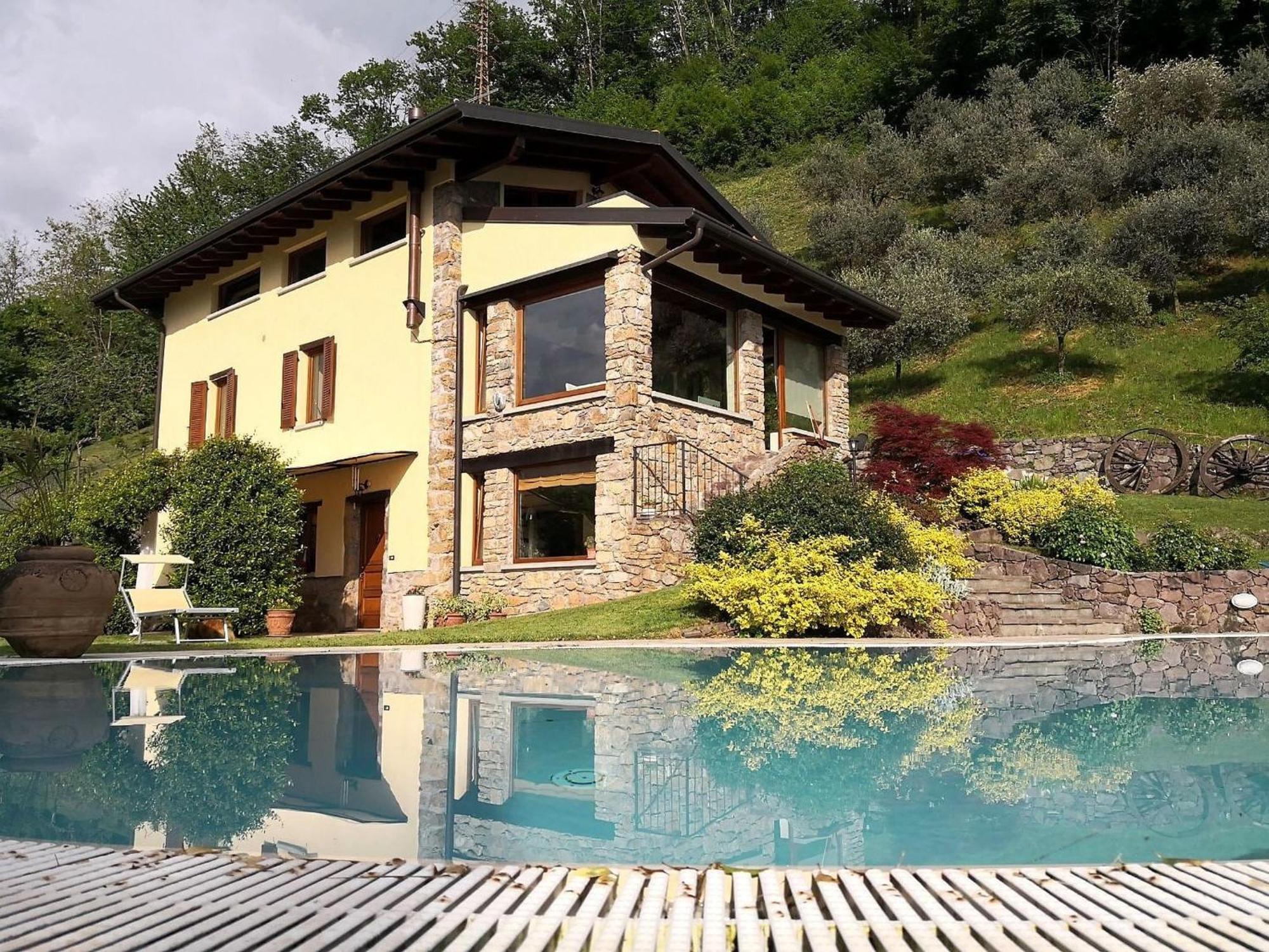 Villa In Pisogne With Pool Garden And Lake View Dış mekan fotoğraf