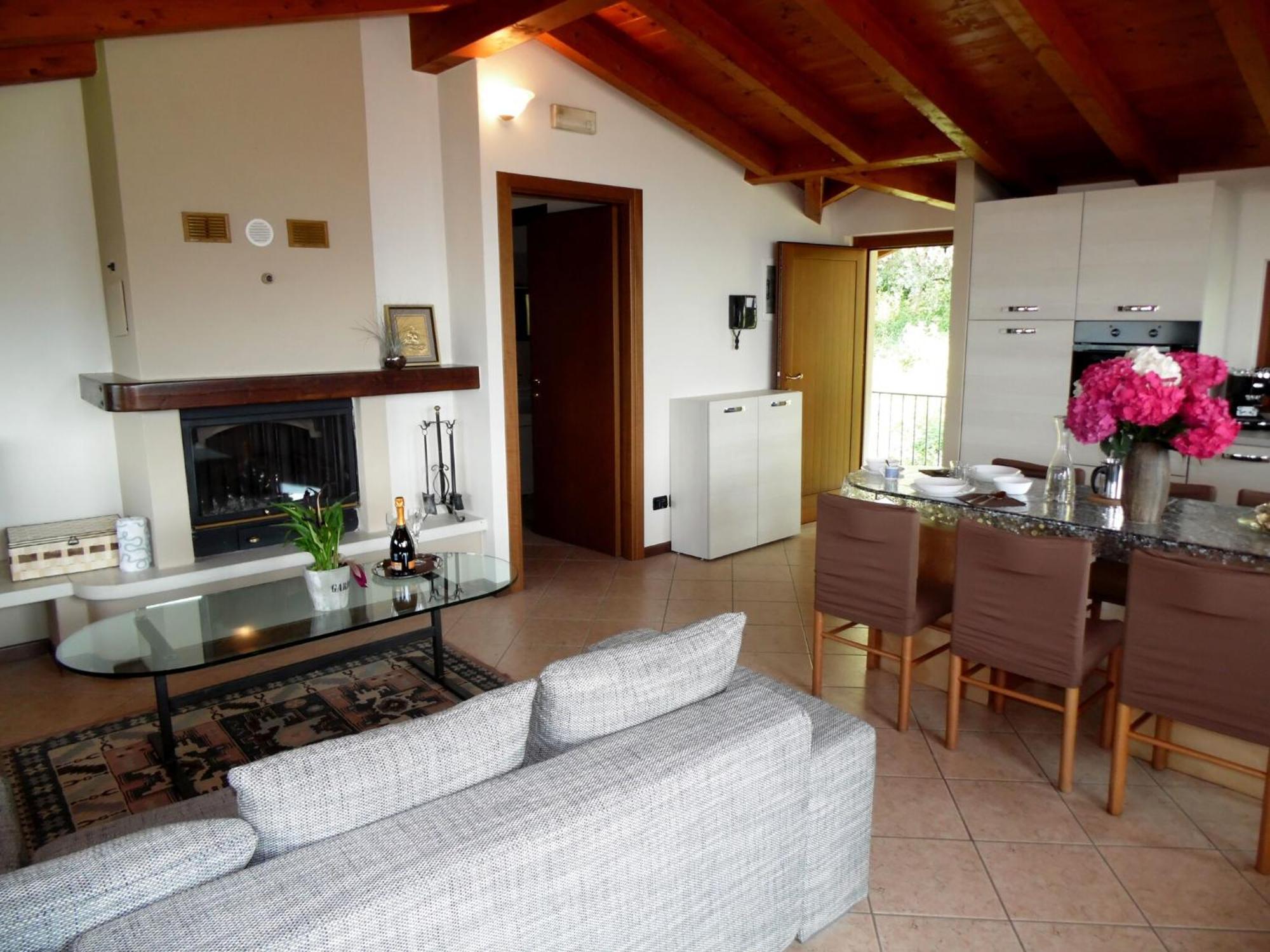 Villa In Pisogne With Pool Garden And Lake View Dış mekan fotoğraf