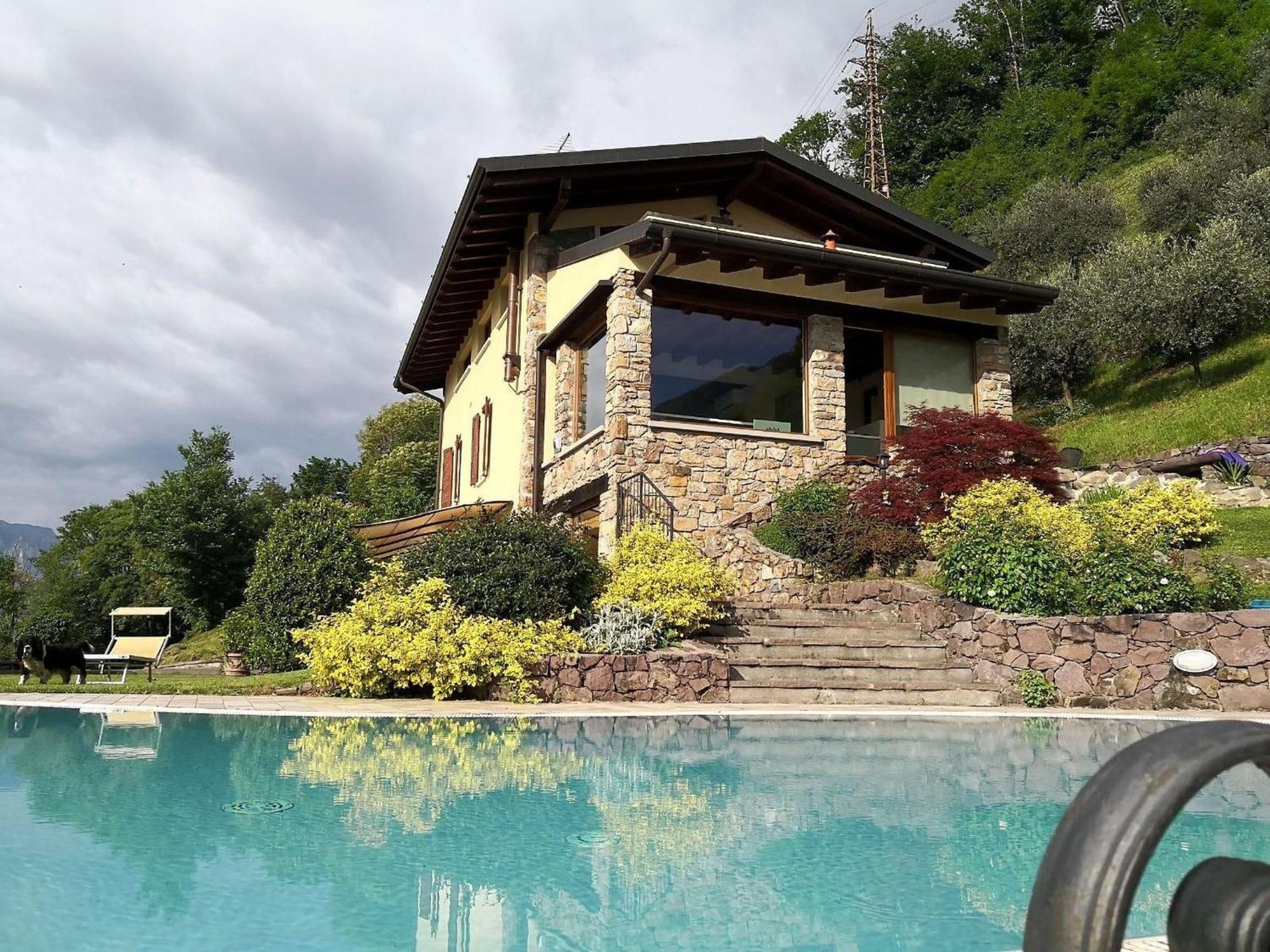 Villa In Pisogne With Pool Garden And Lake View Dış mekan fotoğraf